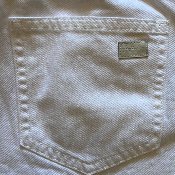 Zee Gee Why Mini Skirt - Picture 3 of 4